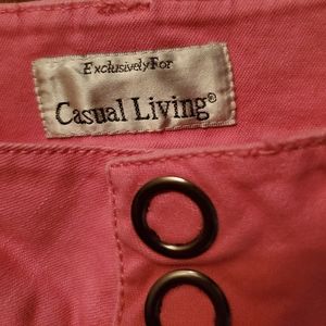 Pink size 10 Capri pants